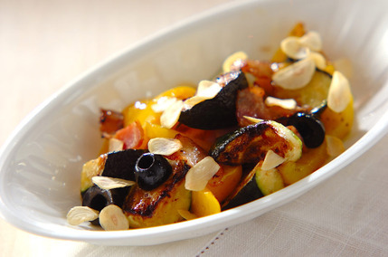 パプリカとズッキーニの炒め物