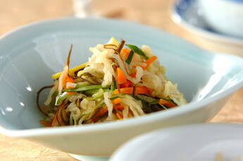 切干し大根のハリハリ漬け