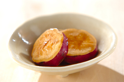 サツマイモのレンジ煮 副菜 レシピ 作り方 E レシピ 料理のプロが作る簡単レシピ