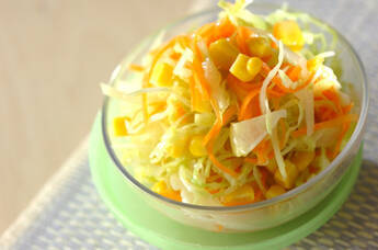 せん切りキャベツのサラダ