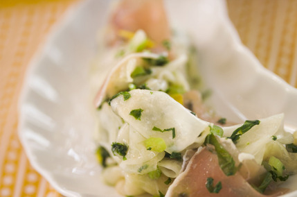 カブと生ハムのユズ風味