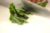 キュウリと大葉のゴマ酢和えの下準備2