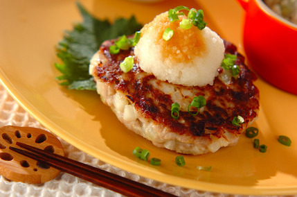 マグロとおろしのサッパリバーグ