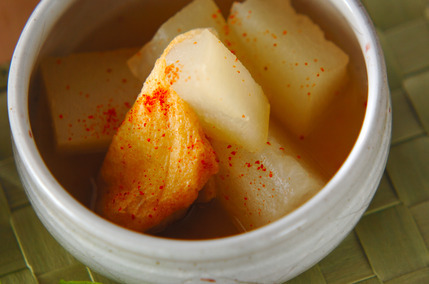 おだしがしみてる！冬瓜と油揚げの煮物