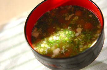 納豆とナメコのみそ汁