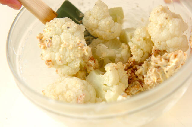 カリフラワーのチーズマヨサラダの作り方の手順4