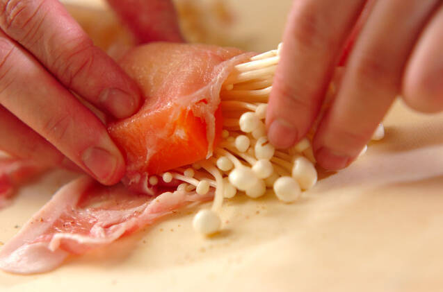 豚肉のエノキチーズ巻きの作り方の手順4