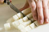 長芋とマグロのチーズ和えの作り方の手順1
