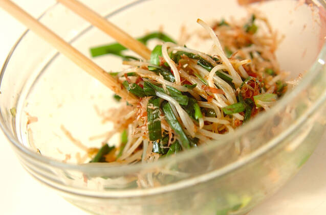 モヤシとニラのおかか和えの作り方の手順4