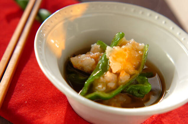 ピーマンのエビ詰め