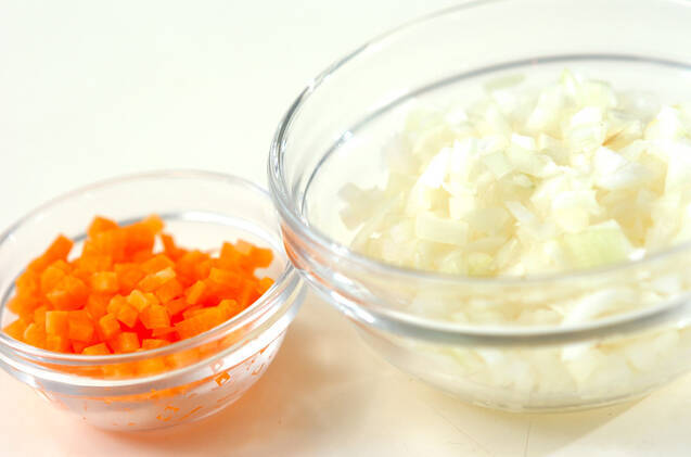 焼きカレーの作り方の手順1