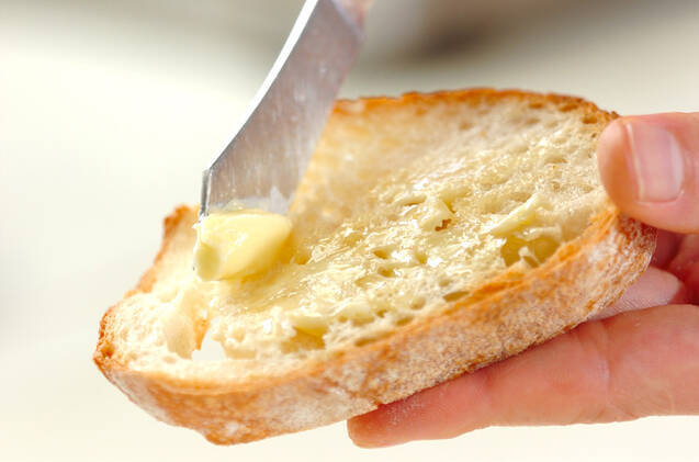 簡単オードブル ホタテとアンチョビのカナッペの作り方の手順2