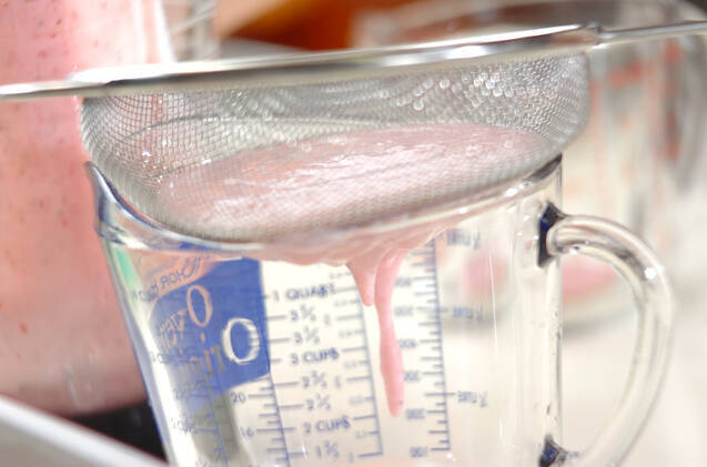 イチゴミルク豆腐の作り方の手順1