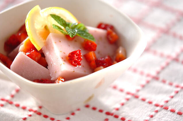 イチゴミルク豆腐