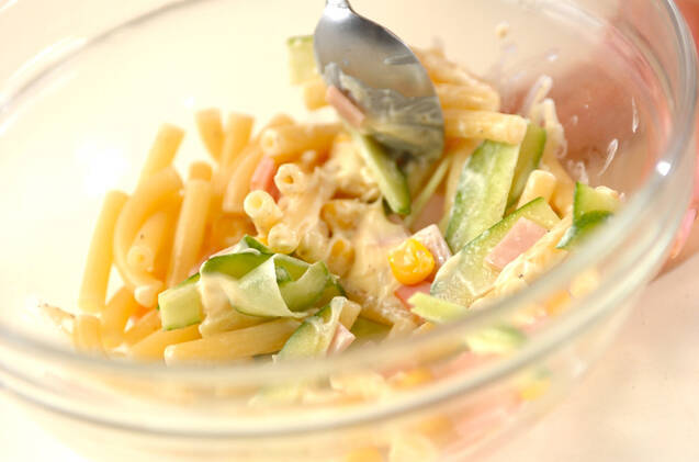 マカロニサラダの作り方の手順3