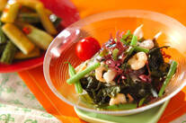 エビと海藻のサラダ