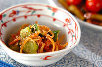 サキイカとキュウリのコチュジャン和え