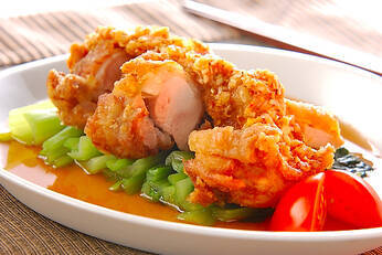 揚げ鶏の辛ネギダレ