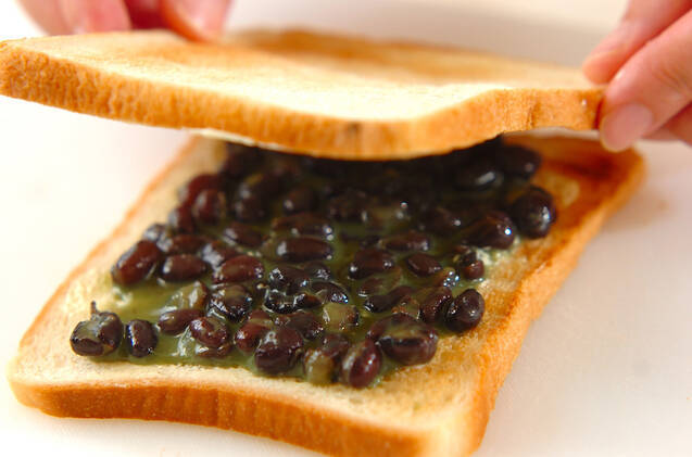 抹茶あんぱんの作り方の手順3