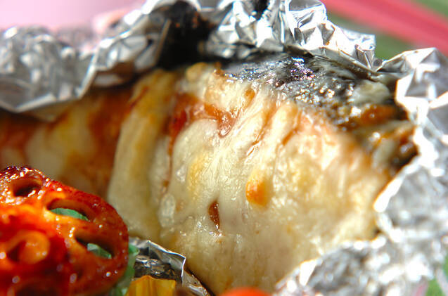 鮭のみそチーズ焼き