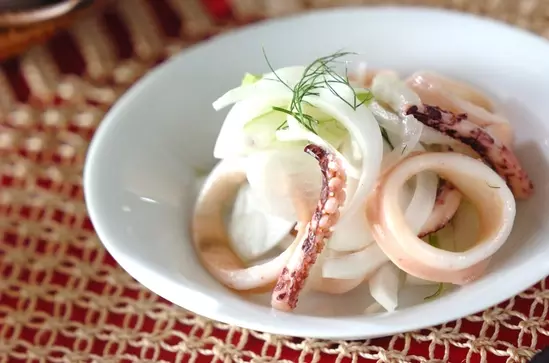 イカの白ワインマリネ 副菜 レシピ 作り方 E レシピ 料理のプロが作る簡単レシピ