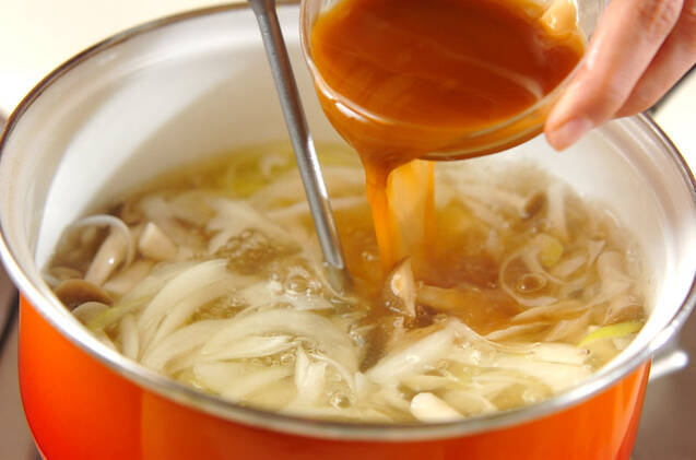 キノコのスープの作り方の手順7