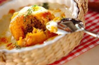 カボチャ団子・ホワイトソース