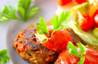 ピリ辛豆ハンバーグ