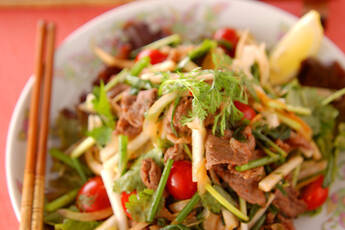 牛肉のピリ辛サラダ