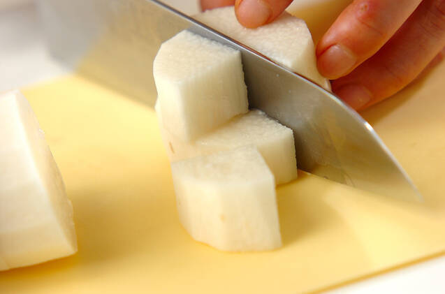 長芋麻婆丼の作り方の手順1