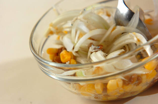 納豆とコーンの落とし揚げの作り方の手順4