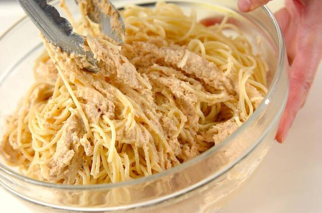 ツナソースパスタの作り方の手順2