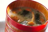 ナメコのみそ汁