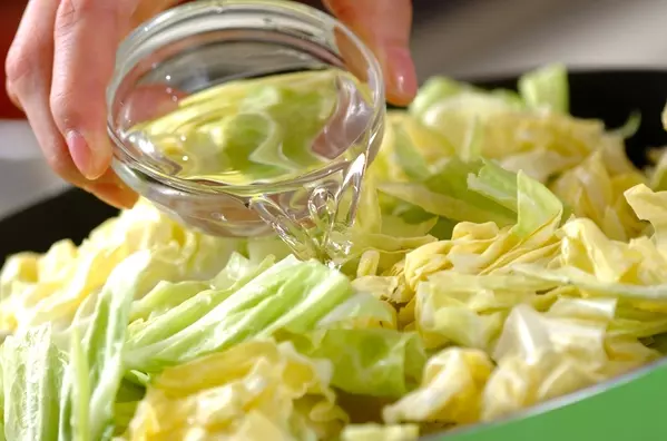 アサリのバター蒸しの作り方1