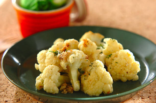 カリフラワーのアンチョビガーリック炒め