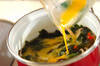 たっぷりワカメと卵のスープの作り方の手順5