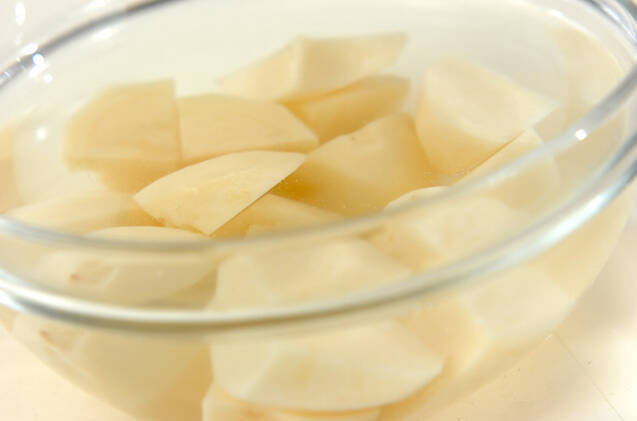 ジャガイモのスパイシー煮の作り方の手順1