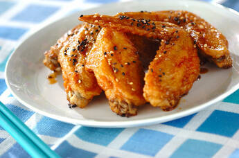 揚げ手羽先の甘しょうゆがらめ