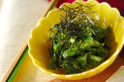 菜の花のからしマヨ和え