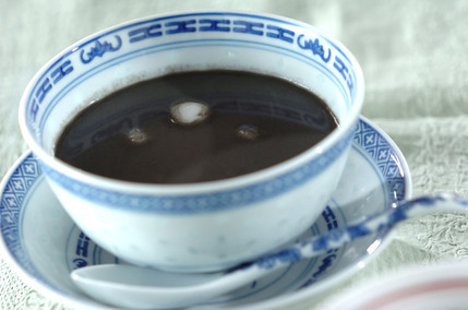 白玉入り黒ゴマ汁粉