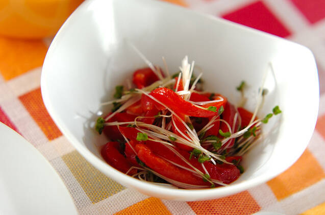 焼きパプリカのゴママリネ