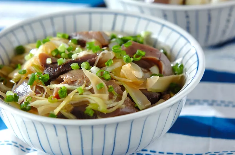 たっぷり野菜のカツオ漬け丼 レシピ 作り方 E レシピ 料理のプロが作る簡単レシピ