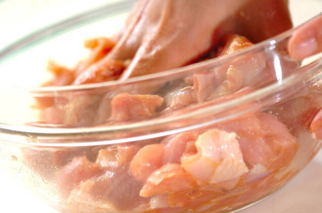 鶏のつるりんショウガ焼きの作り方の手順1