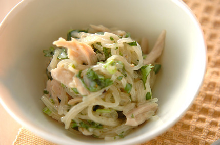 春雨とささ身の香り和え