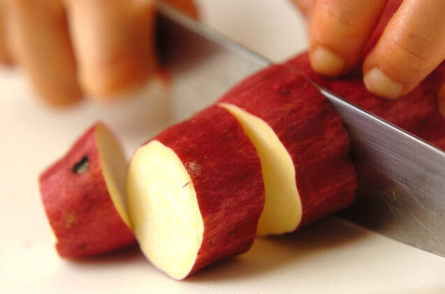 サツマイモのポタージュスープの作り方の手順1