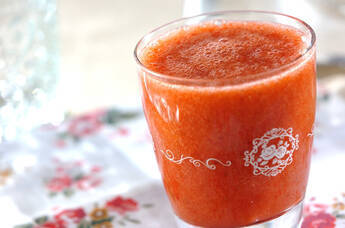 美白と美肌のためのルビー＆ストロベリー