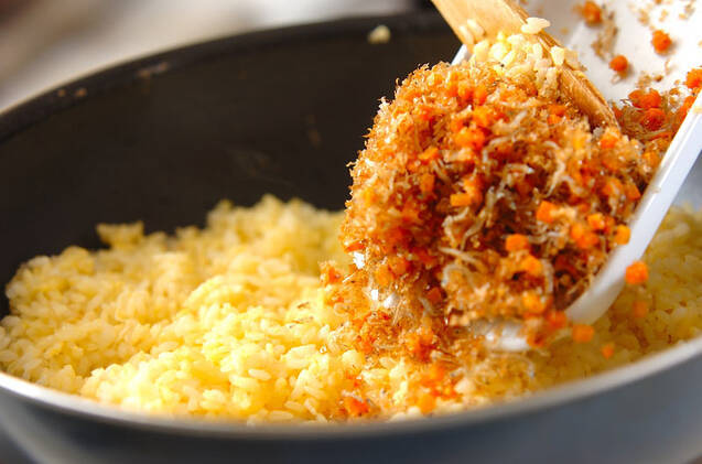 梅チャーハンの作り方の手順5