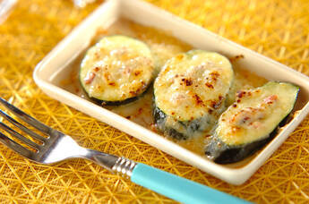 オーブントースターで簡単 ズッキーニのアンチョビチーズ焼き