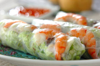 ゆで鶏の生春巻き