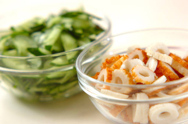 ちくわとキュウリのゴマ酢和えの作り方の手順1